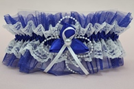 Подвязка для невесты с кружевом и фатином бело-синяя в коробочке арт.019-259