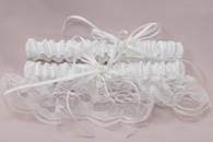 Подвязка для невесты кружевная белая в коробочке арт. 019-273