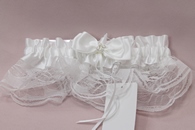 Подвязка для невесты кружевная белая в коробочке арт. 019-277
