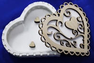 Коробочка-сердце для колец, белая с ажуром без покраски. Фанера 3мм, 10х10см. арт. 1174-003