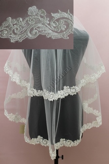 Фата с расшитым кружевом (пайетки). Цвет: белый. 1,5х1,5м (24) арт. 0273-281