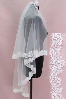 Фата с кружевом, расшитая бисером и пайетками, белая. Длина 2 метра (34) арт. 0273-419