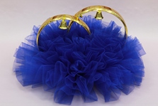 Свадебные кольца на машину с темно-синим фатином, 50х50см, арт.122-012