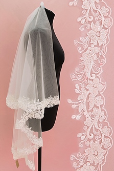 Фата айвори с кружевом, пайетками, бисером, стеклярусом, . Длина 2 метра (35) арт. 0273-460