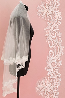 Фата айвори с кружевом, пайетками и бисером. Длина 2 метра (30) арт. 0273-461