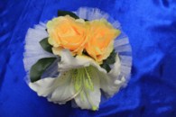 Цветы на ручки и зеркала с оранжевыми розами и белой лилией в уп. 4штучки арт. 124-143