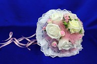Букет дублер для невесты с белыми и айвори латексными розами арт. 020-258