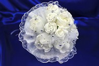 Букет дублер для невесты с белыми латексными розами арт. 020-242