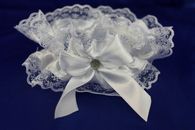 Подвязка для невесты атласно-кружевная белая с белым бантиком арт.019-032