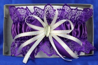 Подвязка кружевная фиолетовая с бантом в коробочке арт.005 (2)