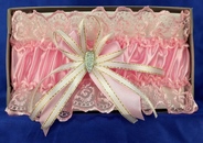 Подвязка кружевная розовая с бантом в коробочке арт. 019-087