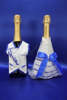 Одежда для шампанскогобело-синяя арт. 047-029