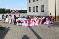 Бело-красная свадьба 108-019