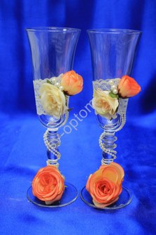 Свадебные бокалы  ручной работы с персиково-айвори цветами арт. 045-141