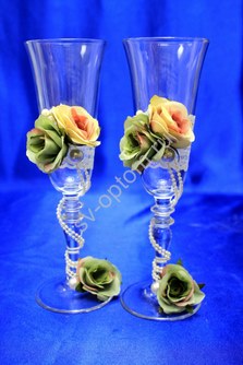 Свадебные бокалы  ручной работы с цветочками в салатово-персиковой гамме арт. 045-129