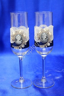 Свадебные бокалы  ручной работы в бело-синих тонах арт. 045-135