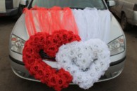 Украшение на машину с фатином 