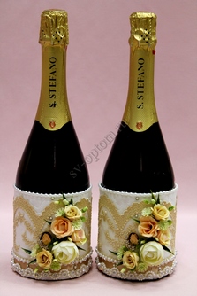 Тубы на шампанское с бежевым кружевом и цветочками арт. 0481-004