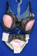 Комплект нижнего белья для невесты черно-розовый (размеры: 80С-М) арт. 0181-019